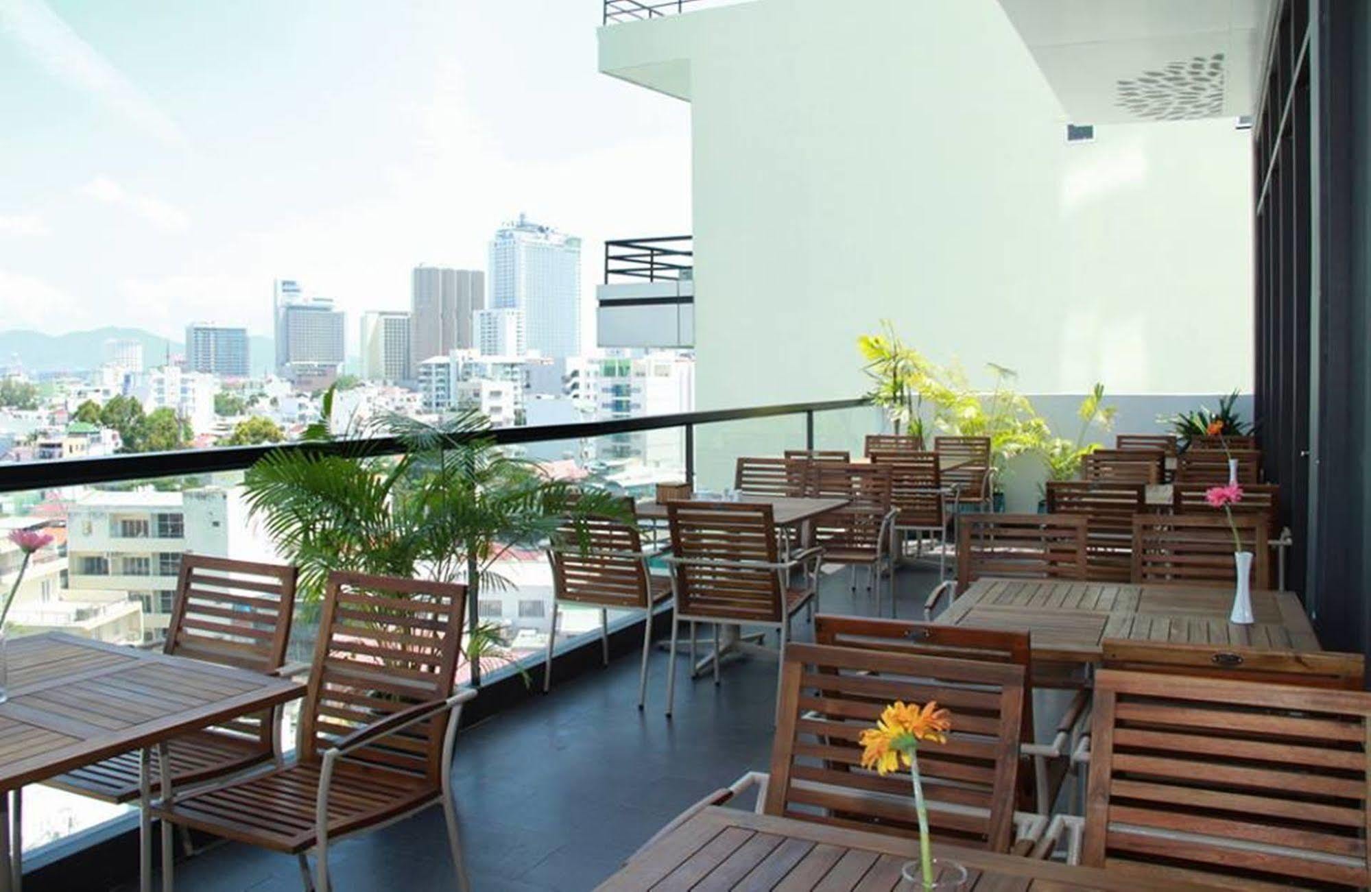 Daisy Hotel Nha Trang Luaran gambar