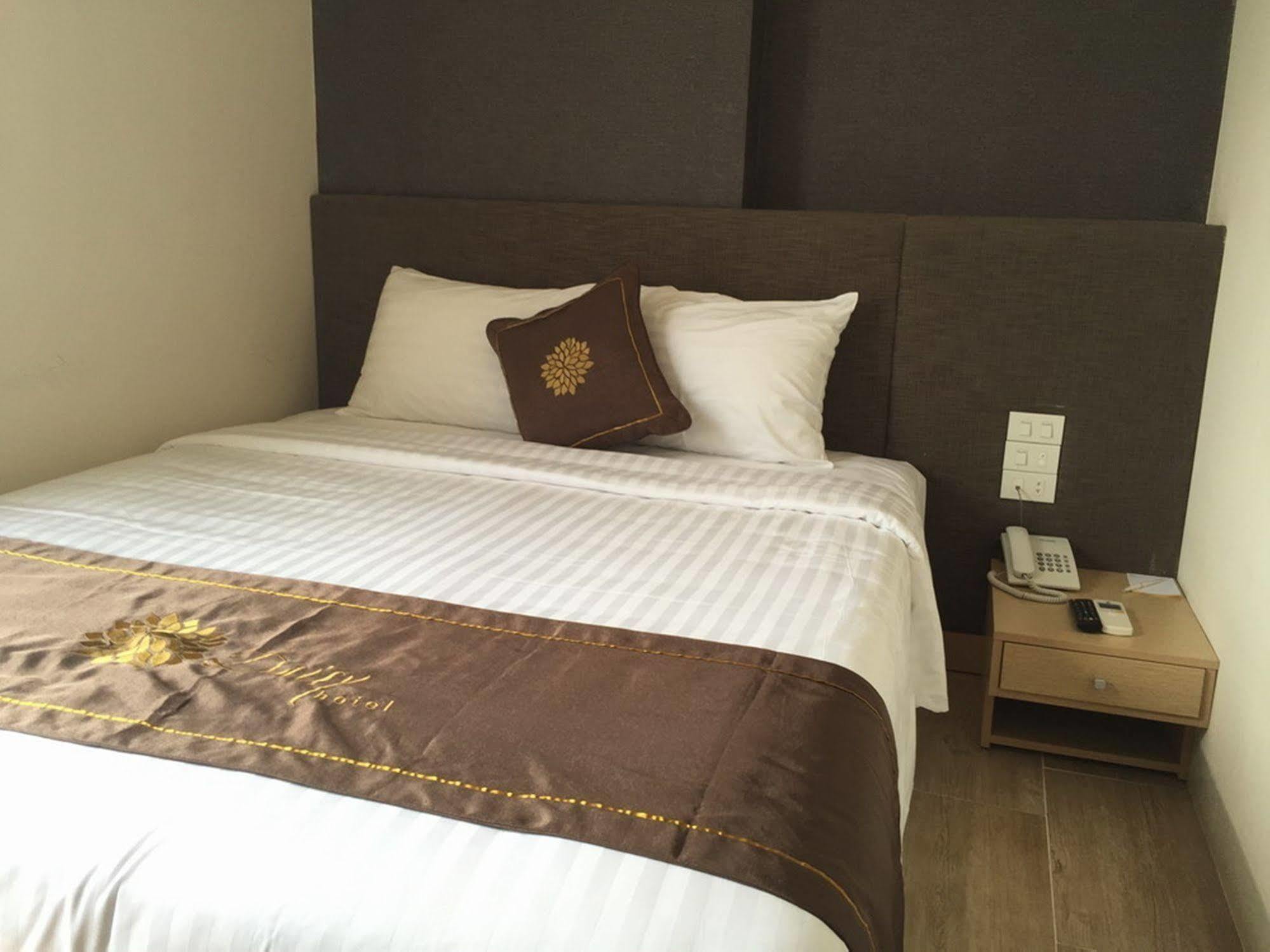 Daisy Hotel Nha Trang Luaran gambar