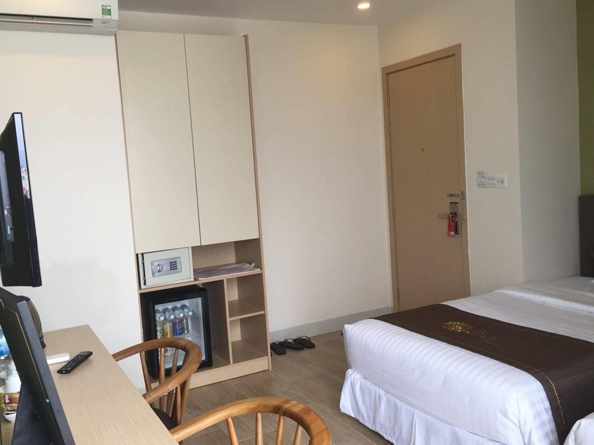 Daisy Hotel Nha Trang Luaran gambar