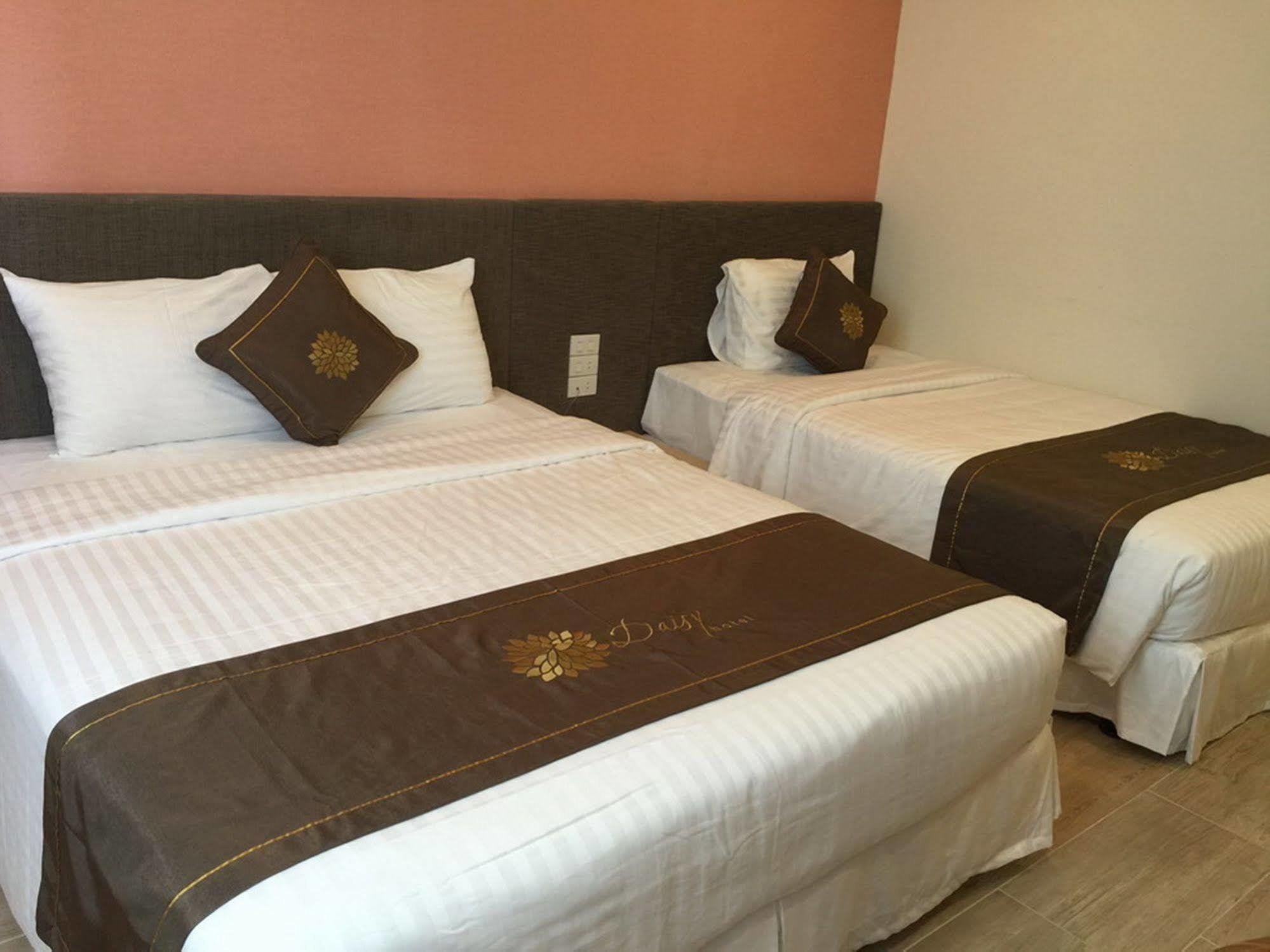 Daisy Hotel Nha Trang Luaran gambar