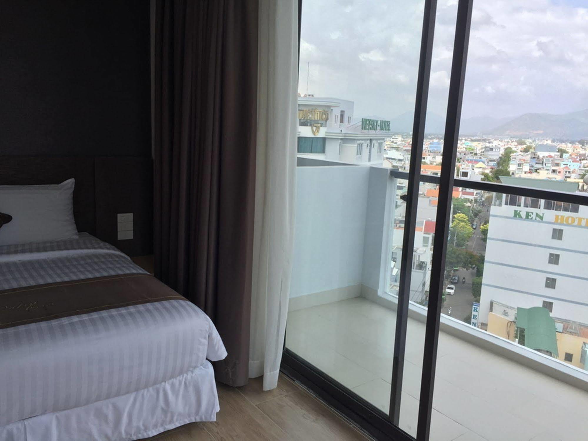 Daisy Hotel Nha Trang Luaran gambar