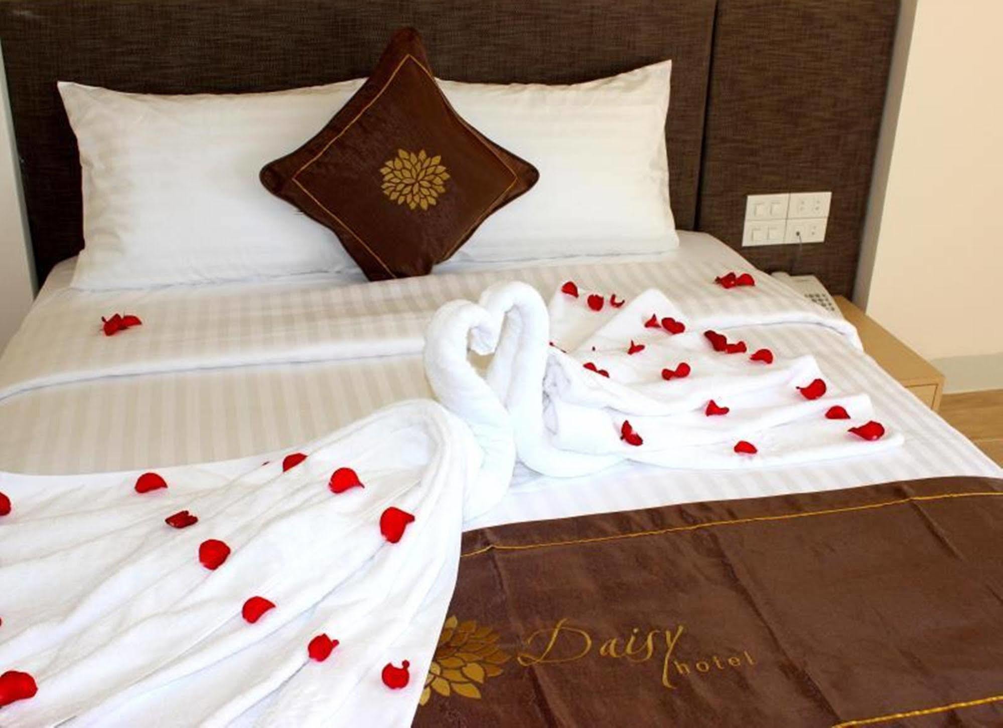 Daisy Hotel Nha Trang Luaran gambar