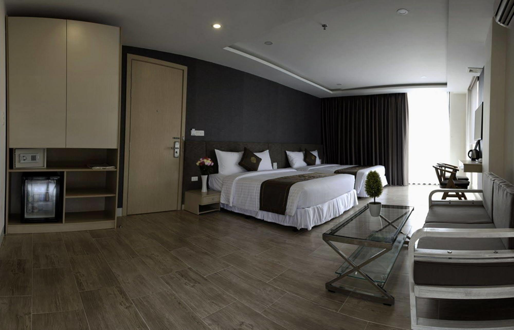 Daisy Hotel Nha Trang Luaran gambar