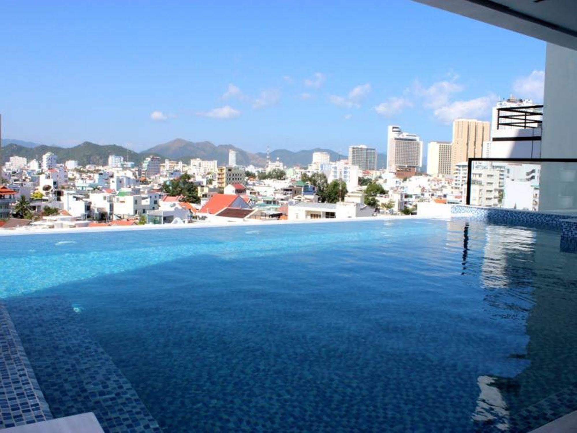 Daisy Hotel Nha Trang Luaran gambar
