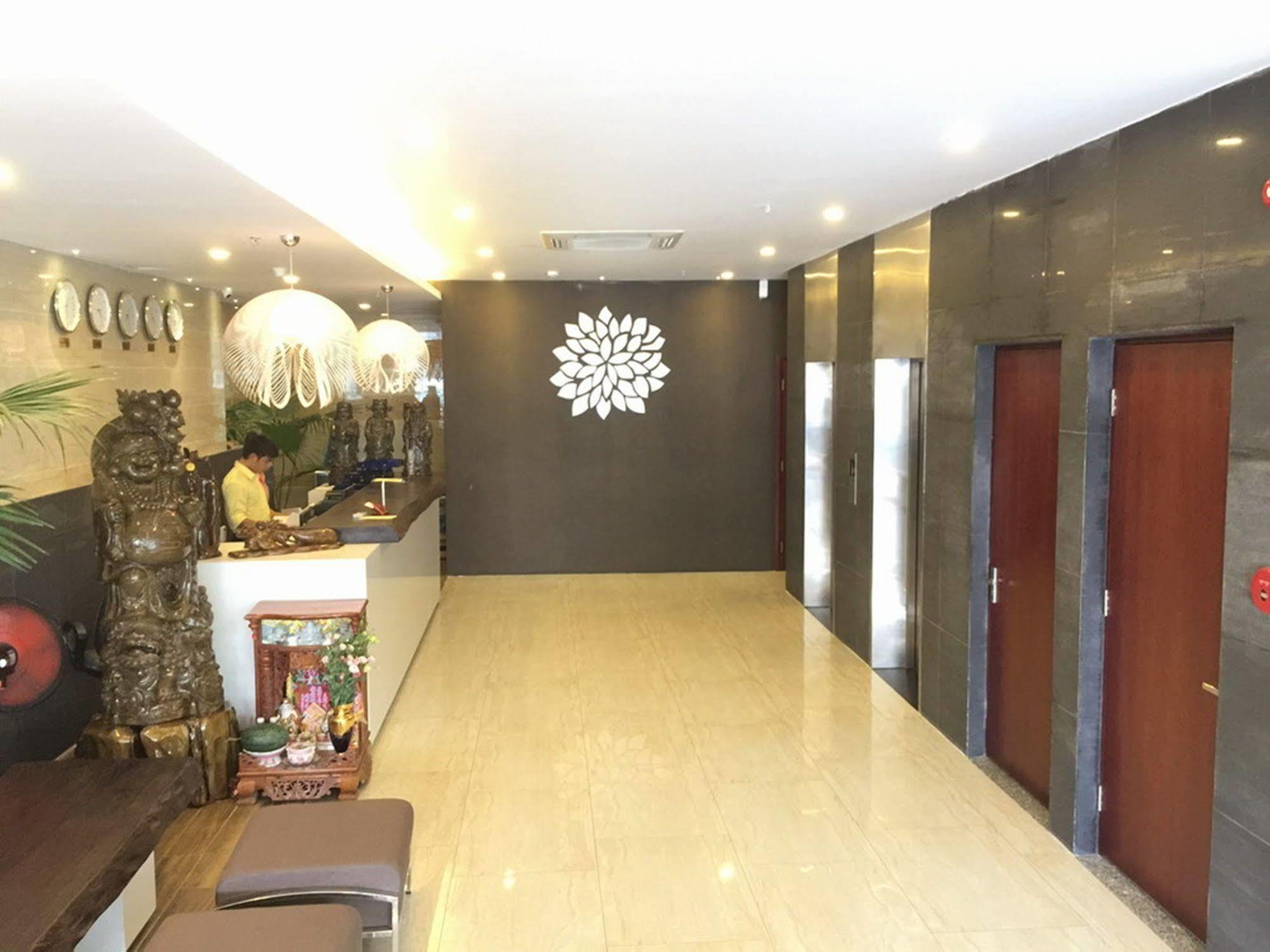 Daisy Hotel Nha Trang Luaran gambar