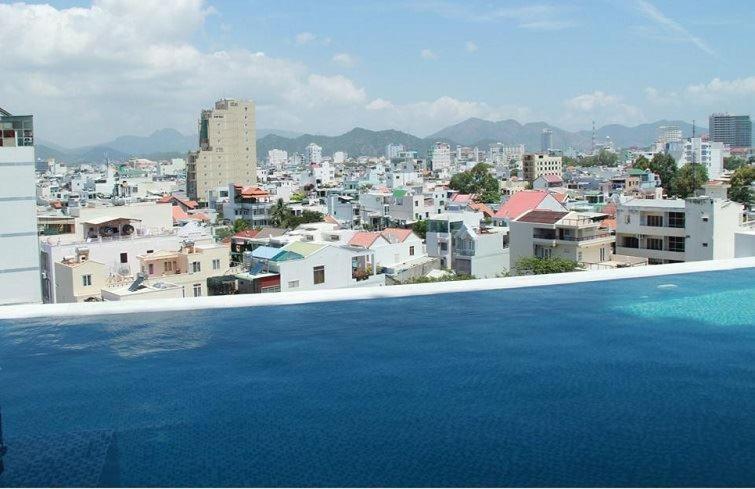 Daisy Hotel Nha Trang Luaran gambar